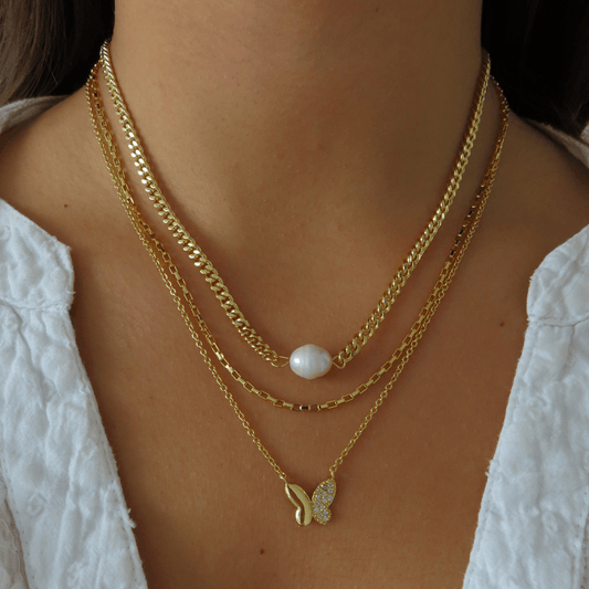 Fluttering Wings Necklace - EVRYJEWELS