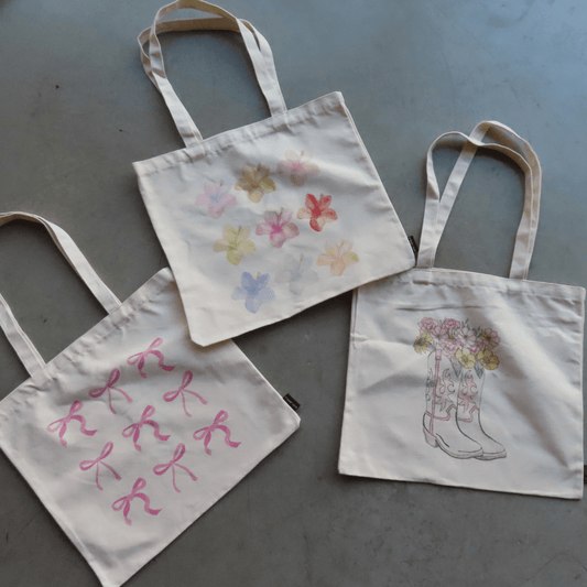 Hibiscus Tote Bag - EVRYJEWELS