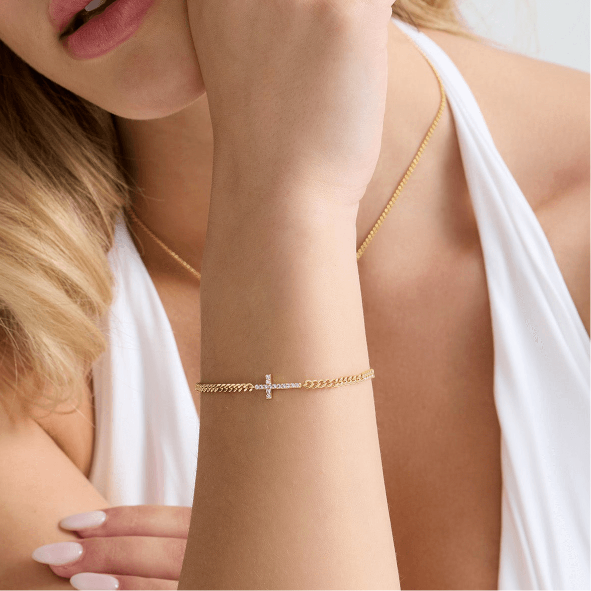 Don't Cross Me Bracelet - EVRYJEWELS