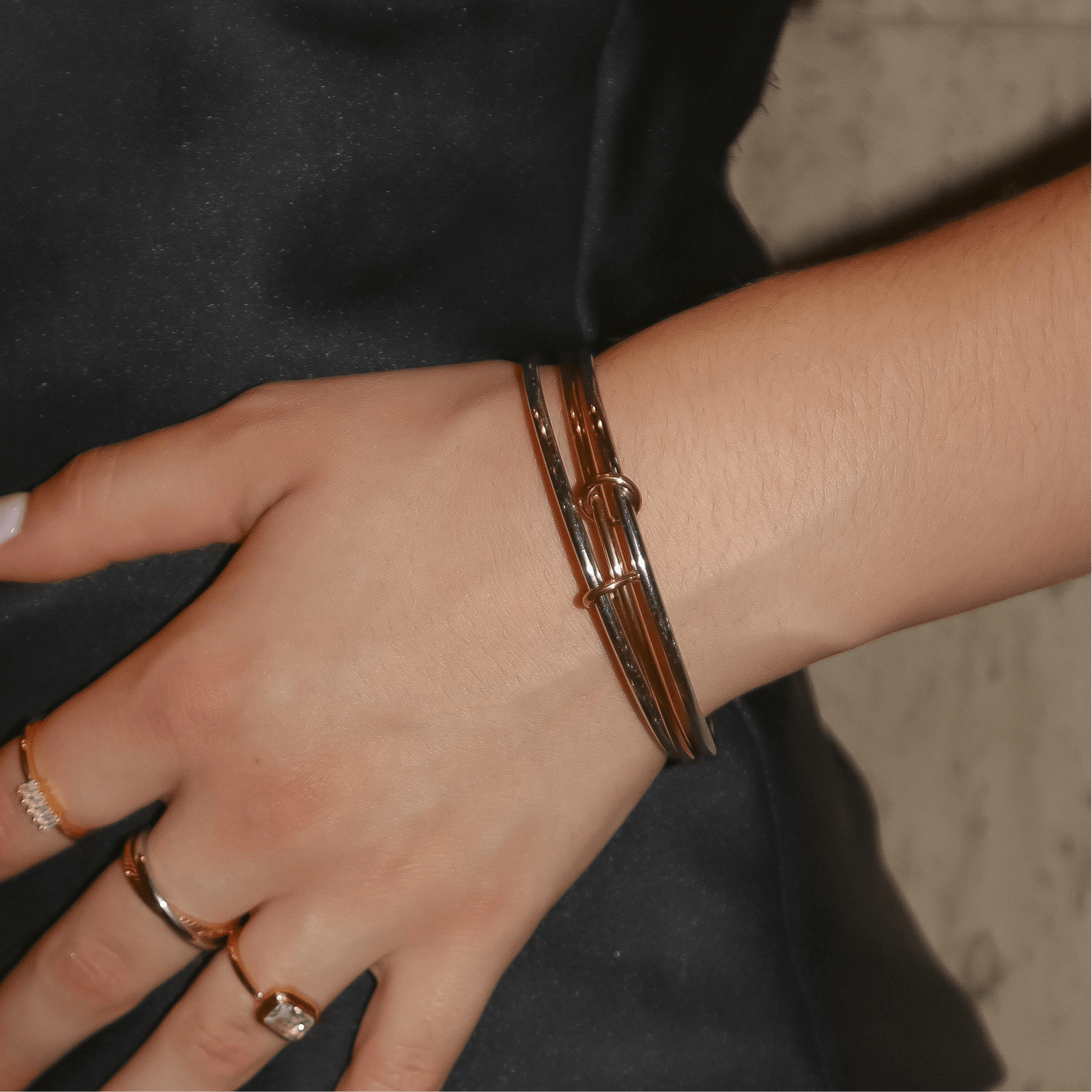 Link Me Later Bangle - EVRYJEWELS