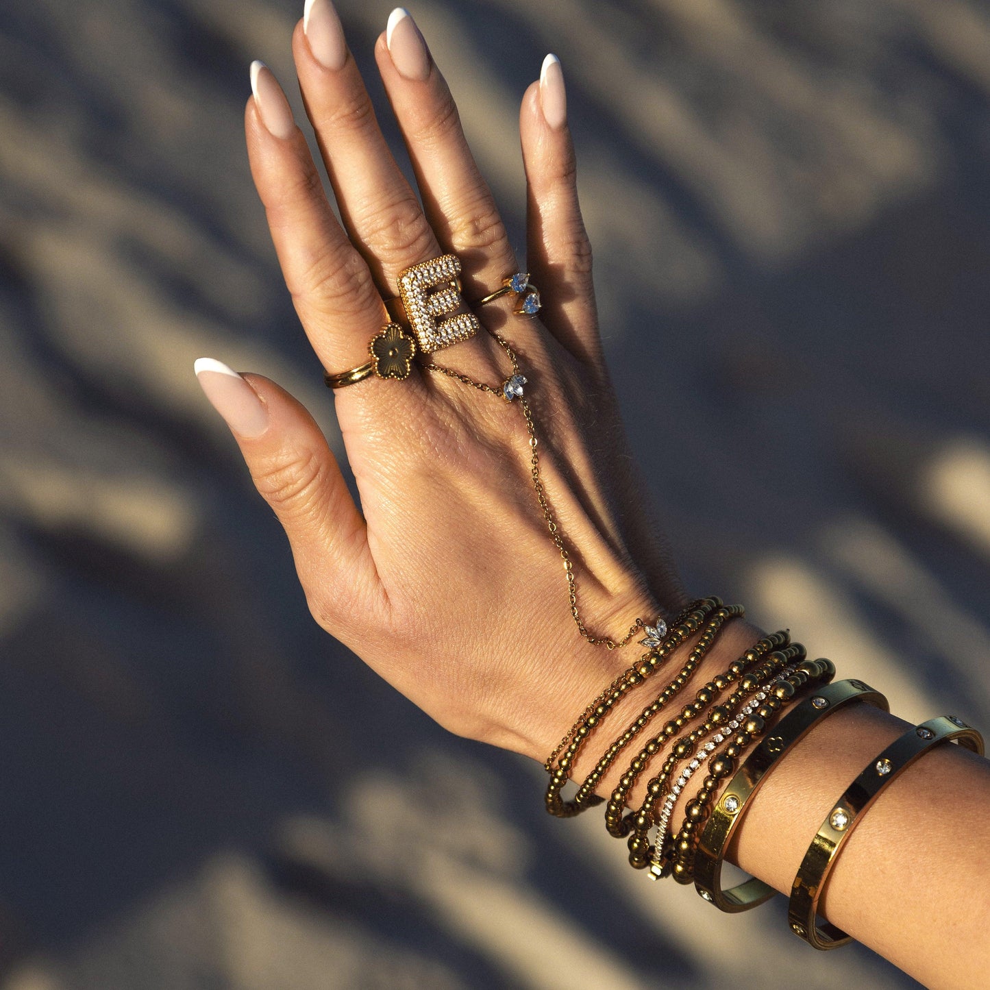 Viral Hand Chains: Anti Tarnish Waterproof - EVRYJEWELS