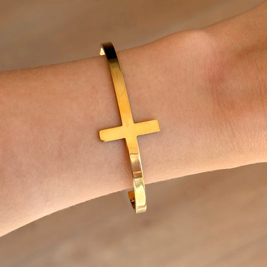 Cross Energy Bangle - EVRYJEWELS