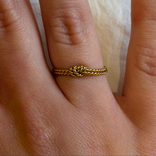 Dainty Tangle Ring - EVRYJEWELS