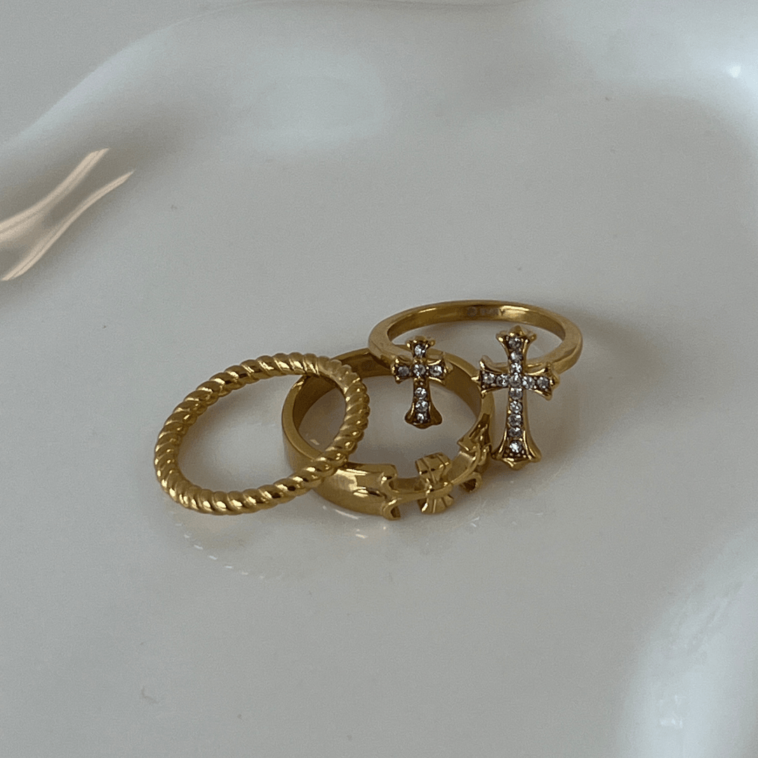 Cross My Heart Ring - EVRYJEWELS