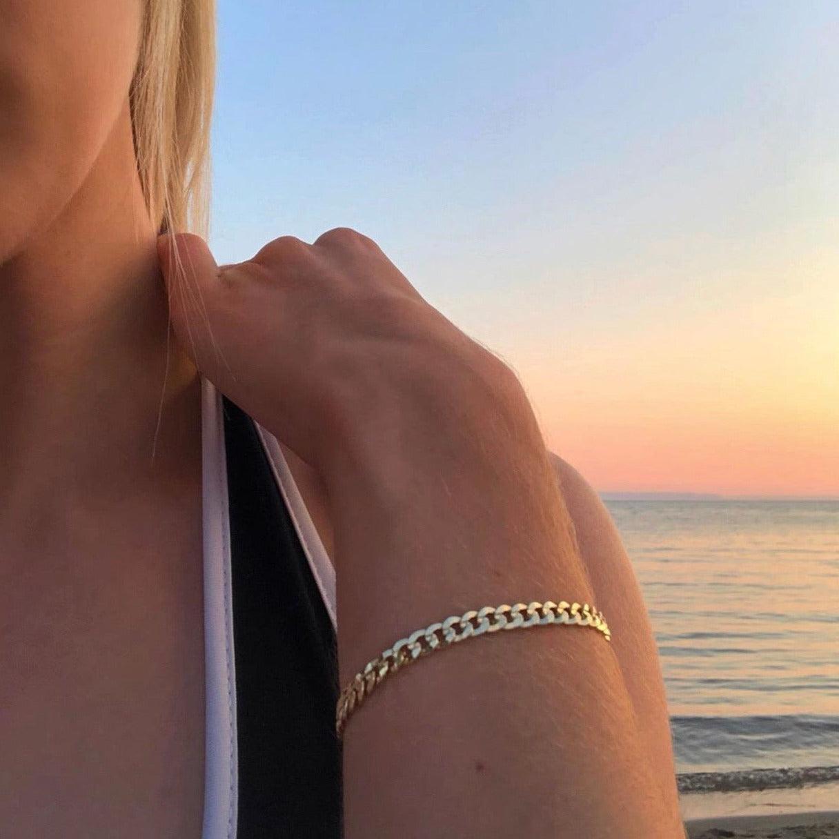 Devil Bracelet (gold or silver)