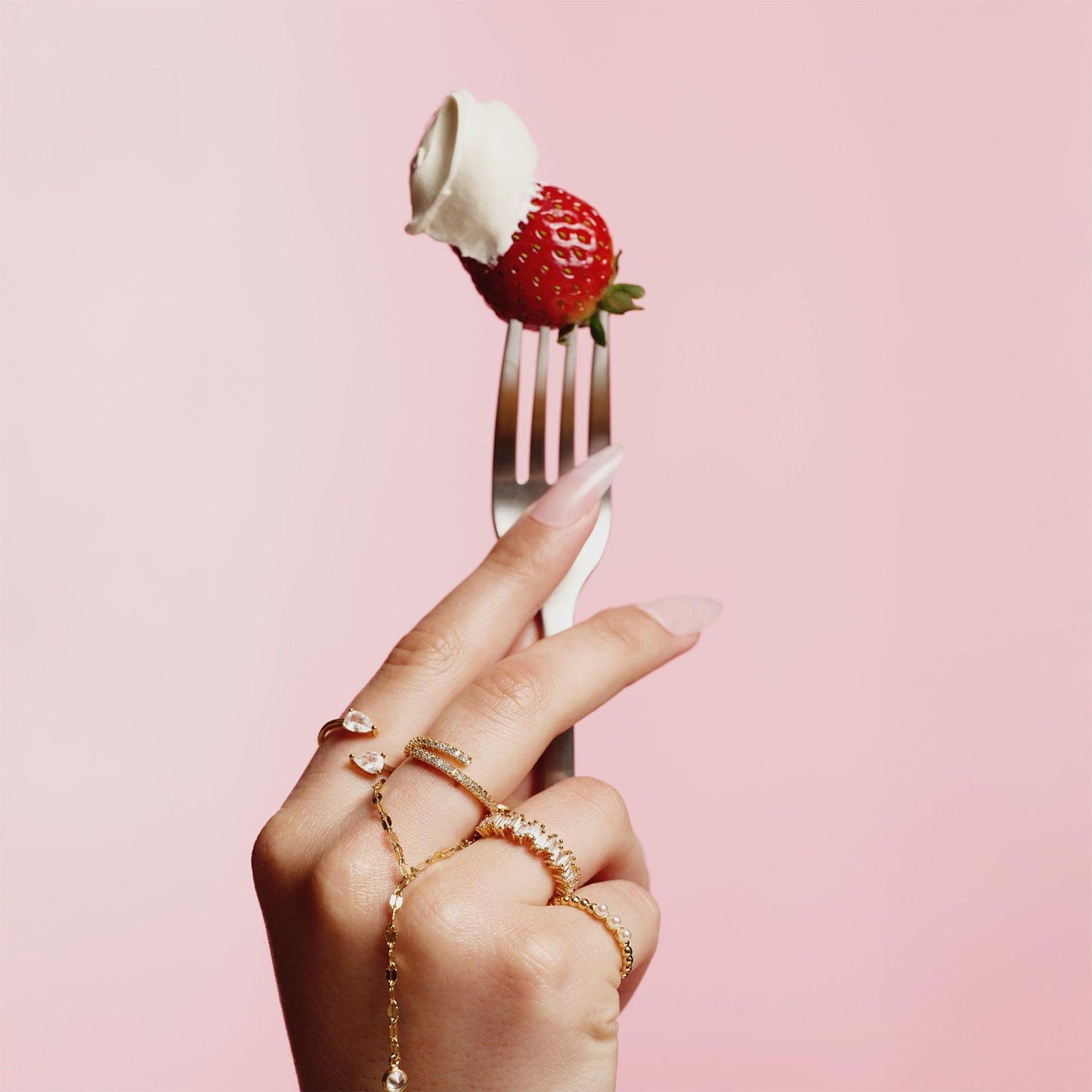 Martini Ring - EVRYJEWELS
