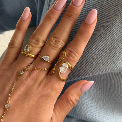 Avaline Ring - EVRYJEWELS