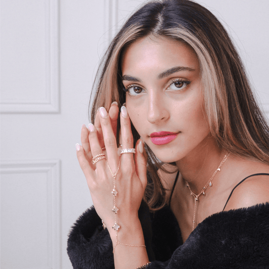 Feeling Lucky Hand Chain - EVRYJEWELS