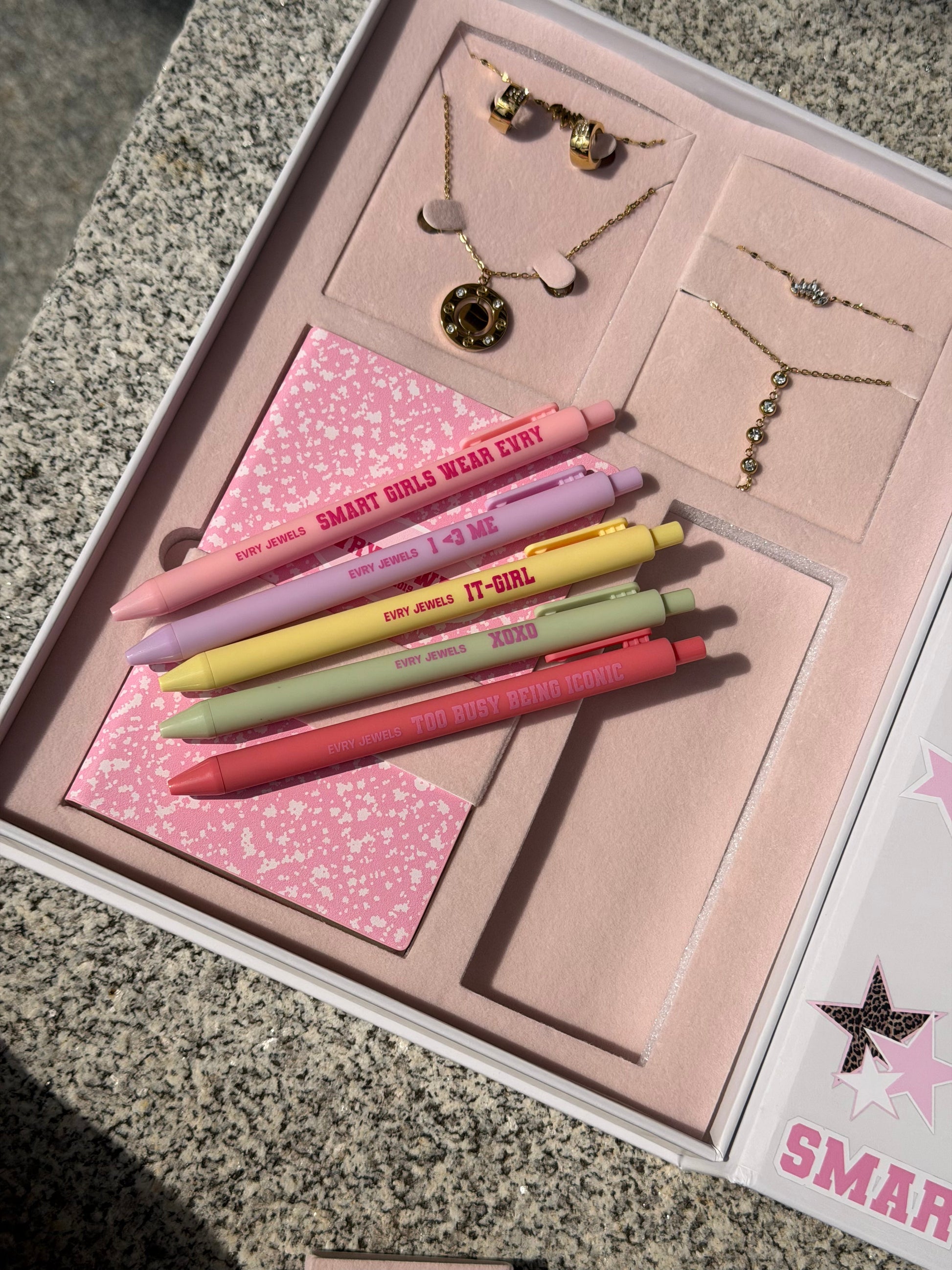 Pretty & Smart Back to School Box-PREORDER - EVRYJEWELS