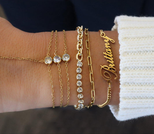 Custom/Personalized Nameplate Curb Bracelet - EVRYJEWELS
