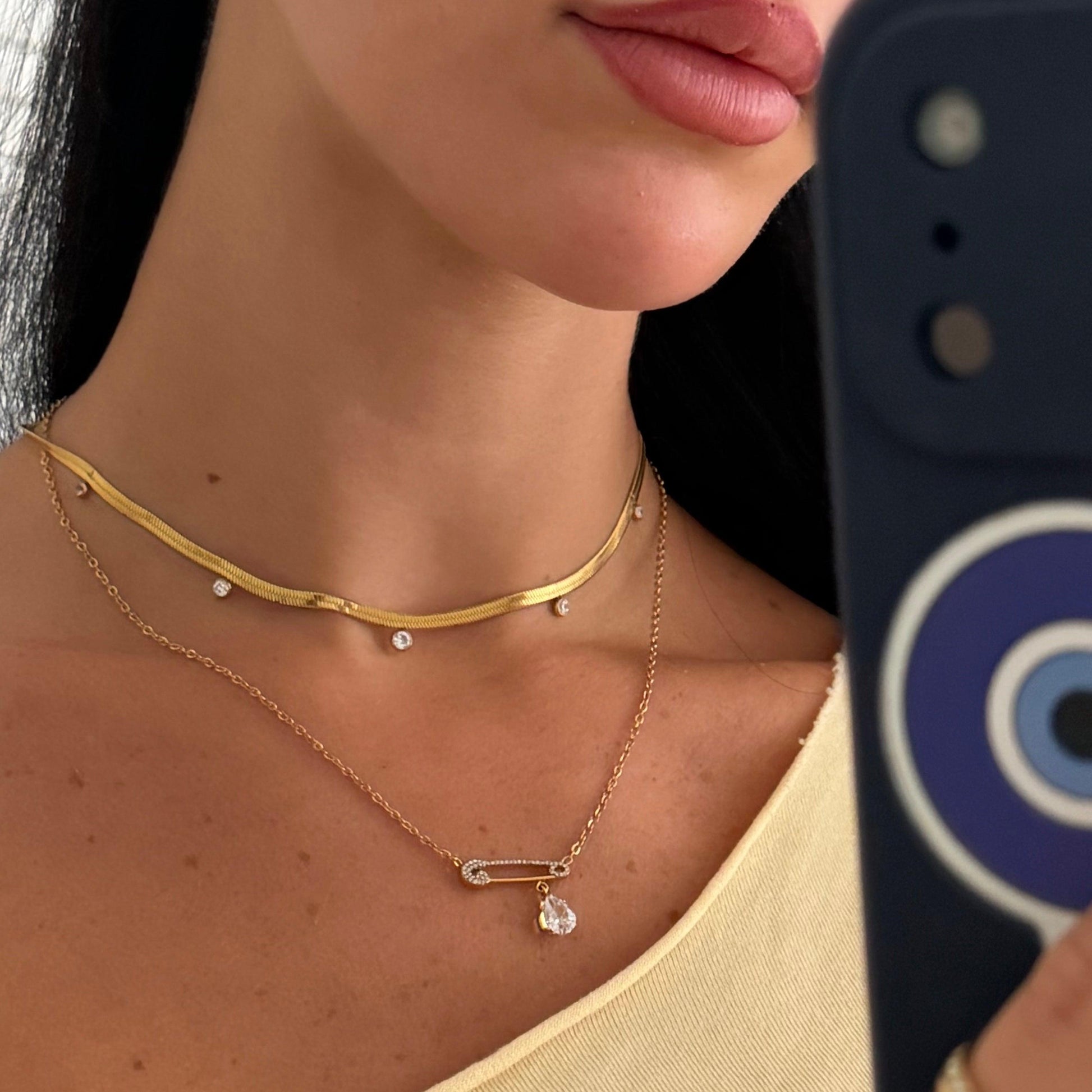 Shiny Pin Necklace - EVRYJEWELS