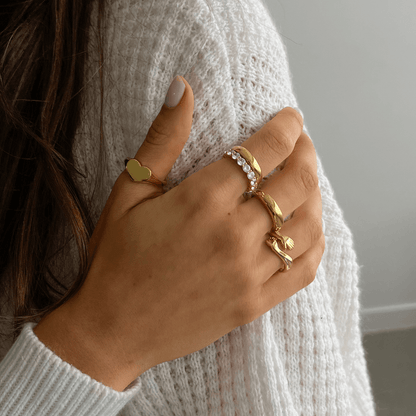 Ice Ice Baby Ring - EVRYJEWELS