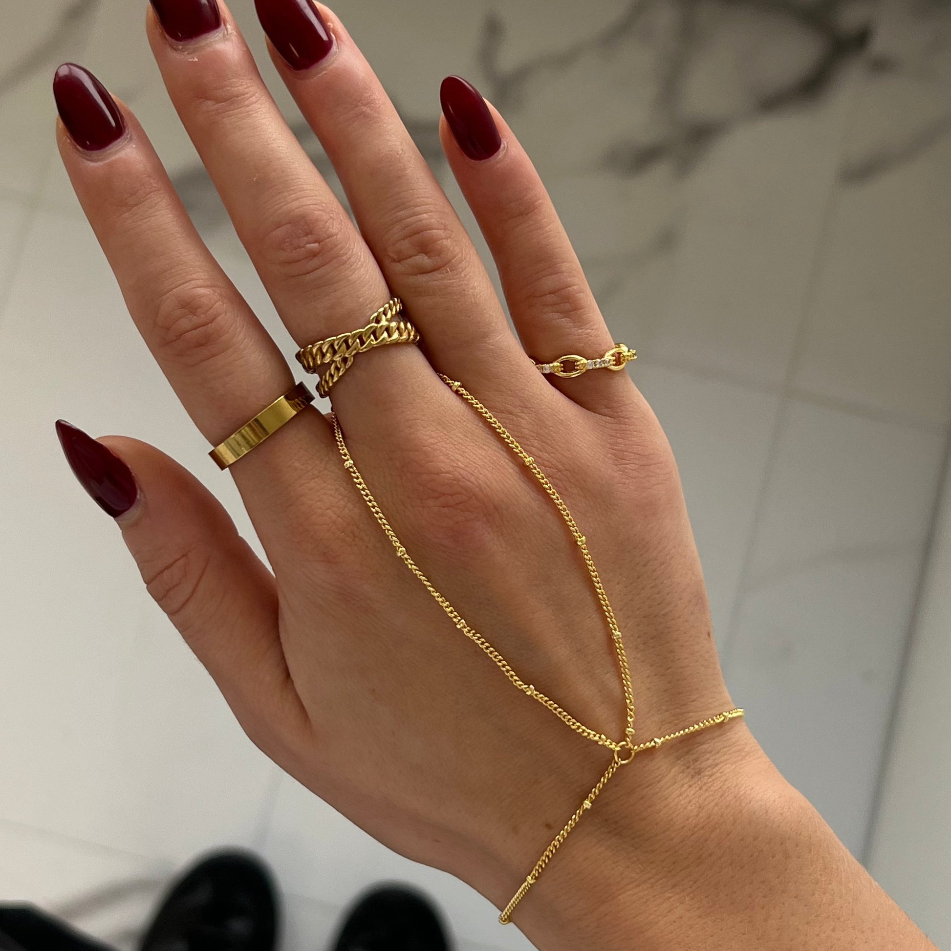 Isla Hand Chain - EVRYJEWELS