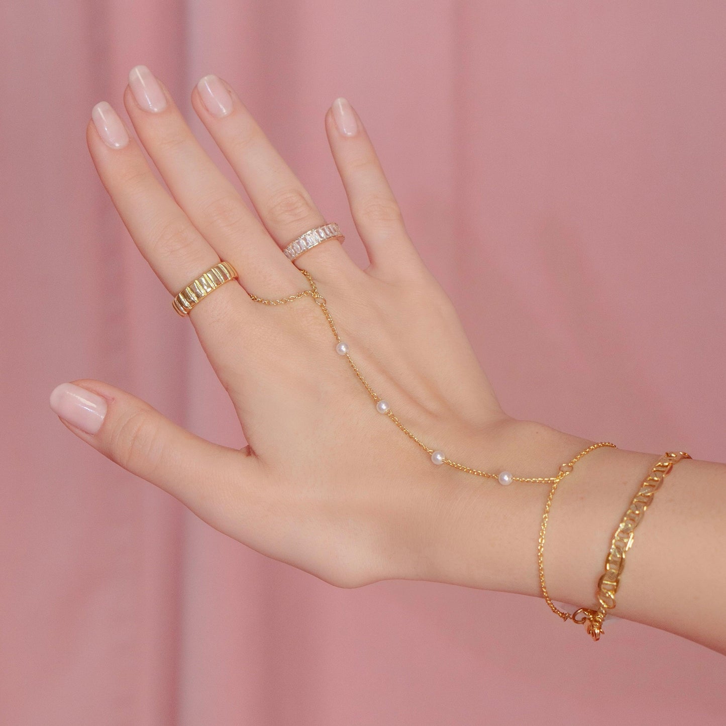 Lover Girl Hand Chain - EVRYJEWELS