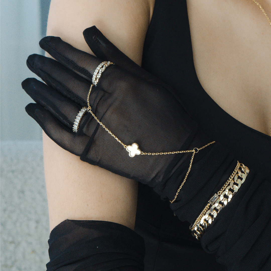 Lucky Hand Chain - EVRYJEWELS