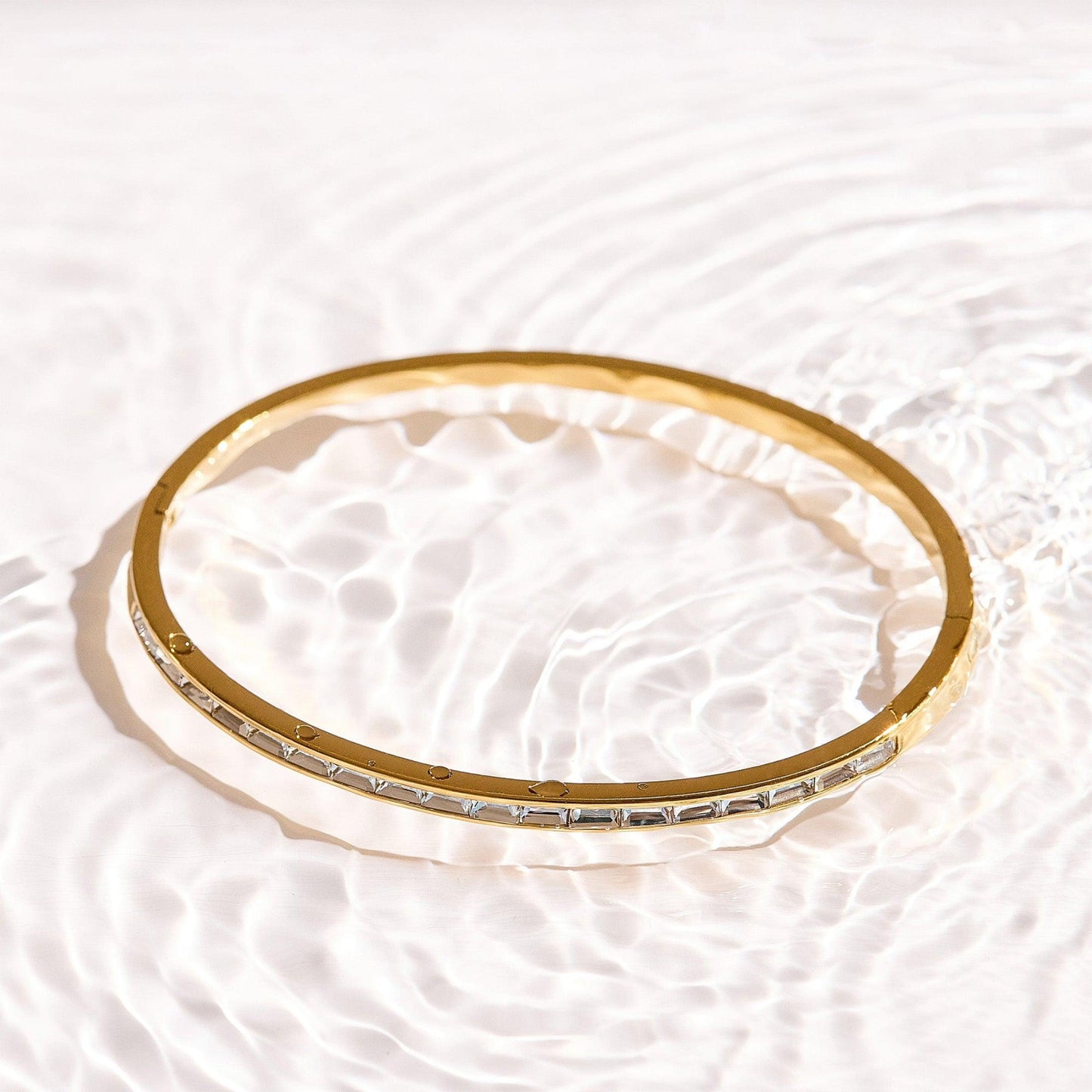Old Money Bangle - EVRYJEWELS
