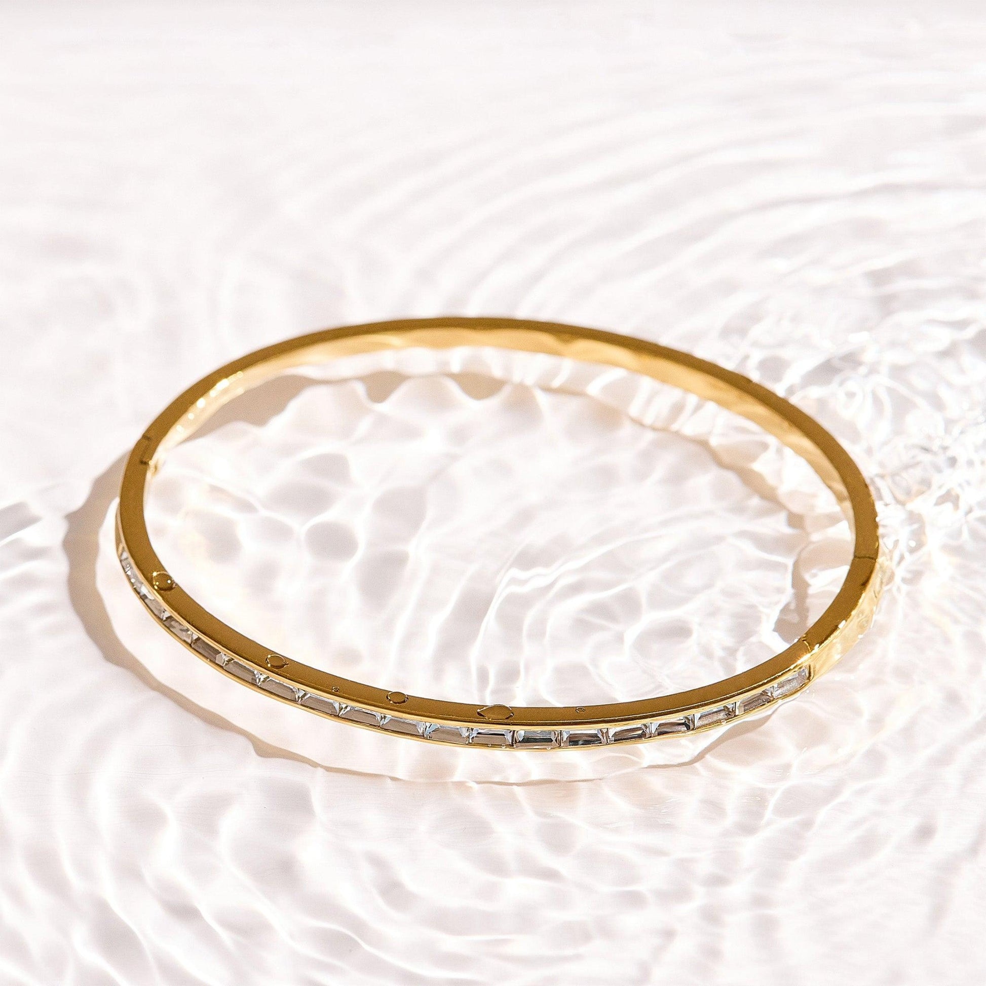 Old Money Bangle - EVRYJEWELS