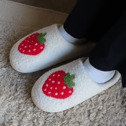 Strawberry Dreams Slippers - EVRYJEWELS