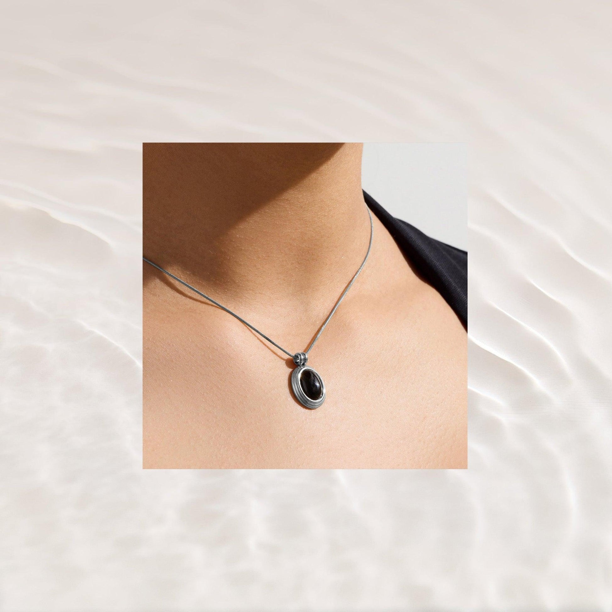 Timeless Necklace - EVRYJEWELS