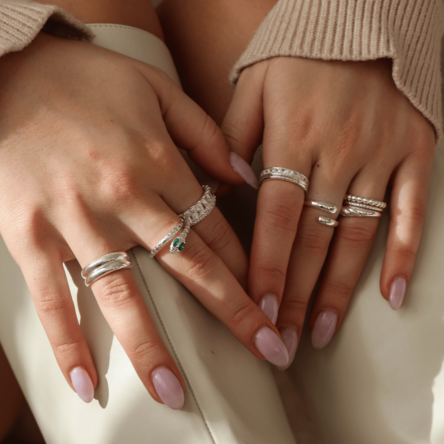 Two Sided Ring - EVRYJEWELS